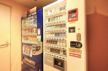 盛冈站前r&b酒店 酒店 3*